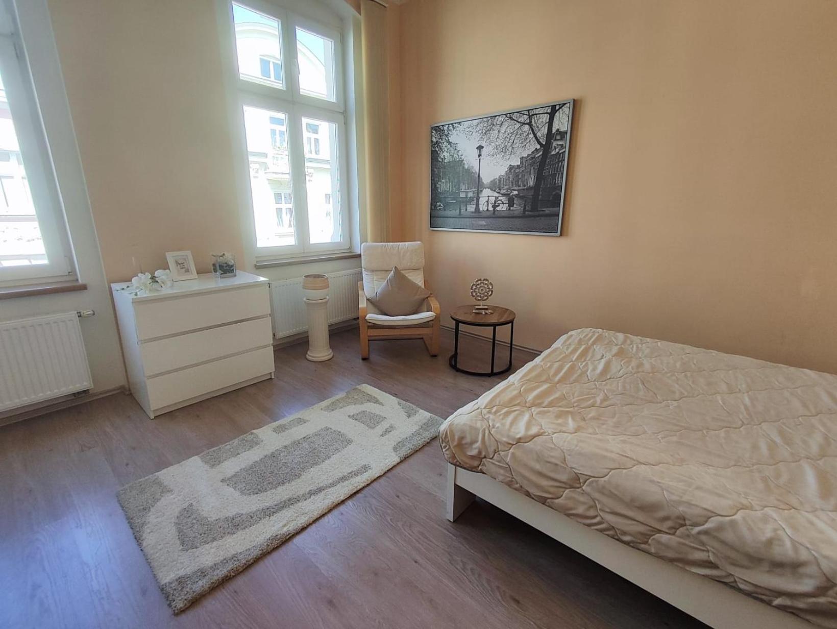 Golden X Cross Apartment *